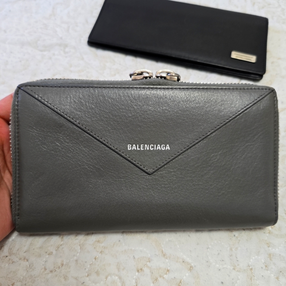 Balenciaga calfskin Papier Leather Zip Around Wallet - Picture 1 of 10
